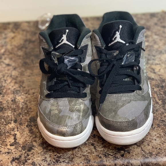 army fatigue jordan 5